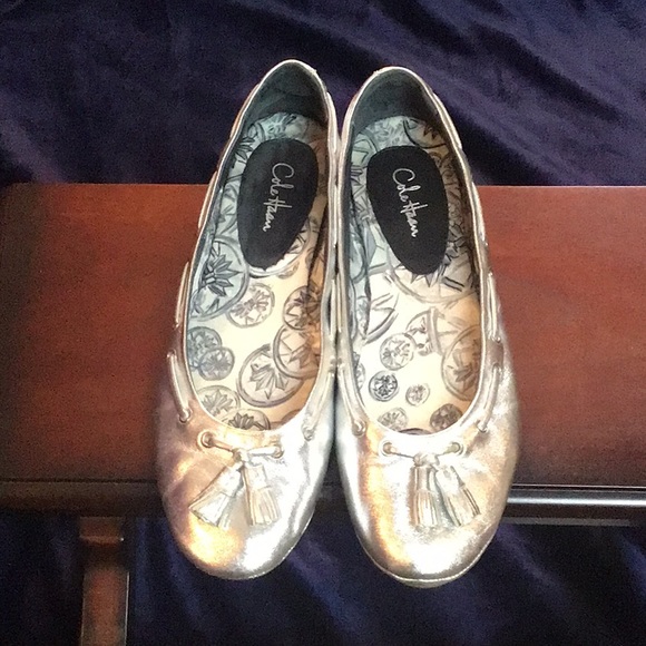 Cole Haan Shoes - Cole Haan 💎 silver metallic tassel flats